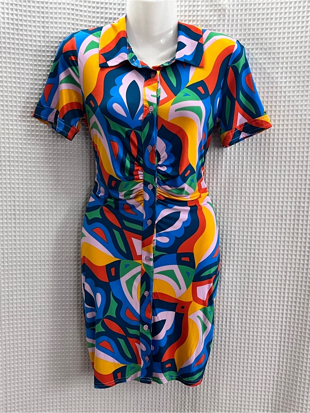 Goodtime USA Abstract Multicolor Button-Front Mini Dress size small (NWT)
